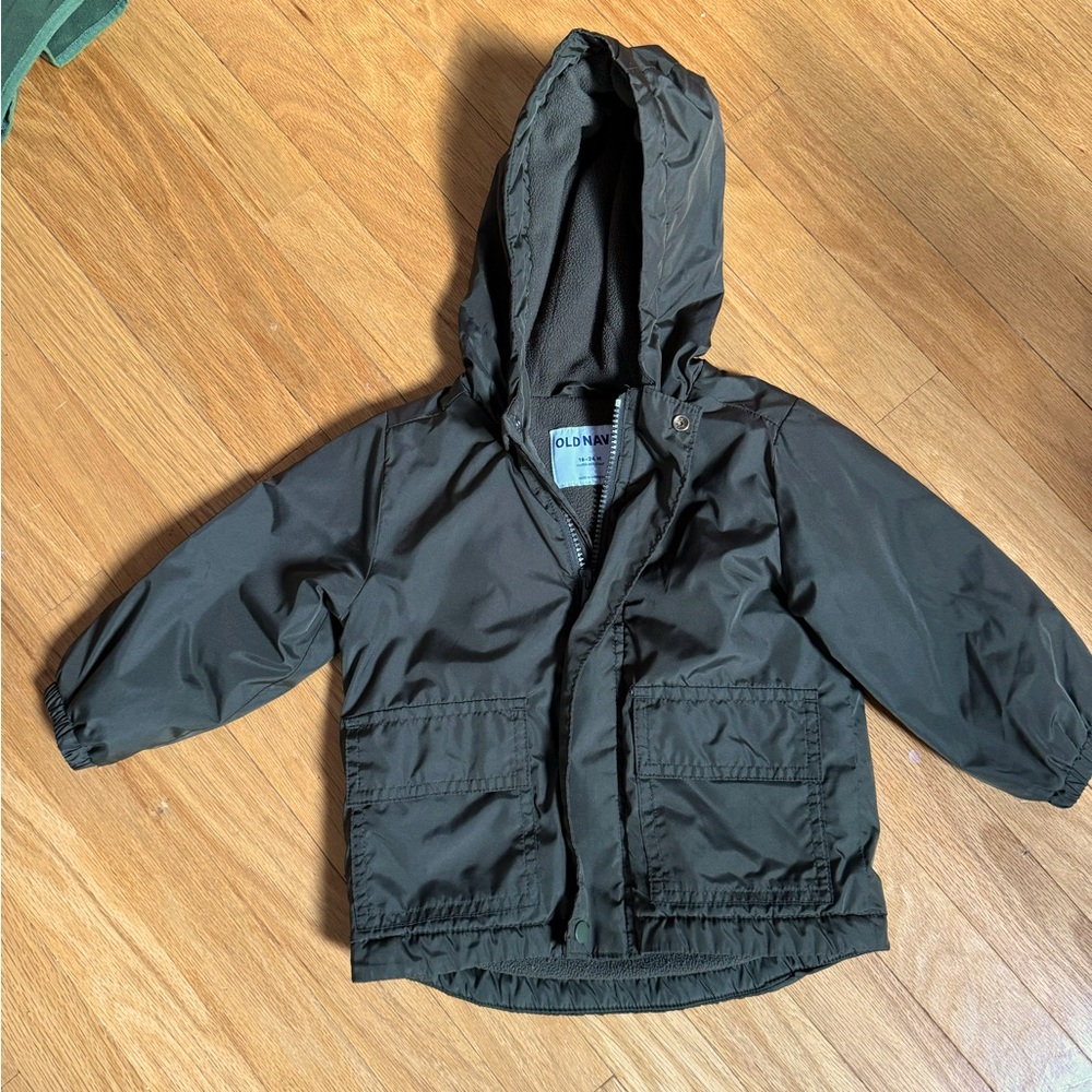 Green boy’s water-resistant coat. Fleece-lined. Old Navy. Size 18-24 Months.
